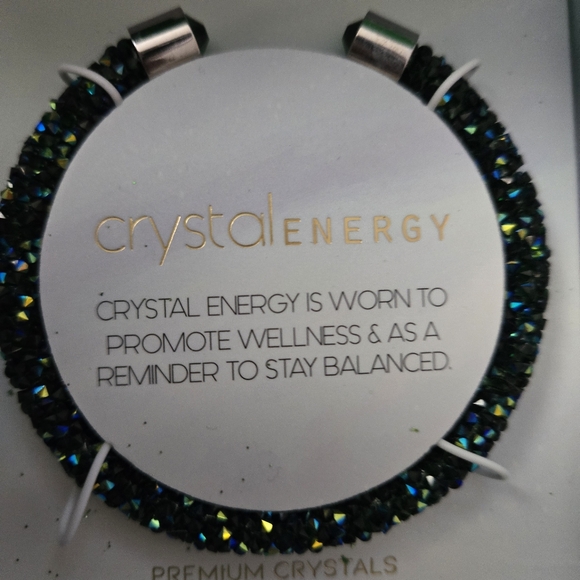 Geniune (Mermaid)Crystal Bracelet I Energy, Promote Wellness & Bal. (Blue/Green) - Picture 3 of 5